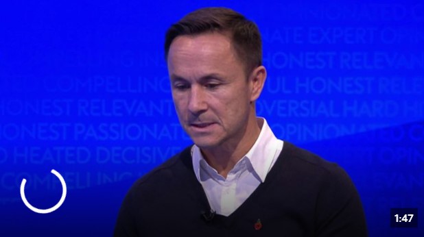 Manchester United must spend to make top four, say Charlie Nicholas and Dennis Wise