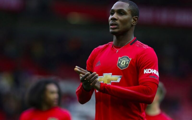 Ighalo extends Old Trafford loan